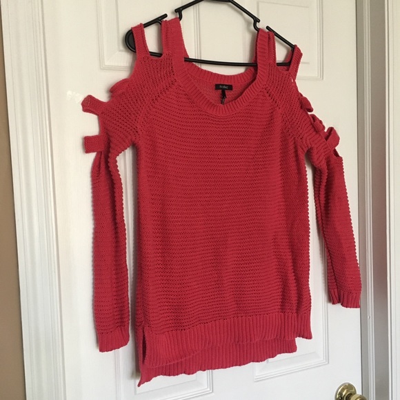 Nollie Sweater - Picture 1 of 7